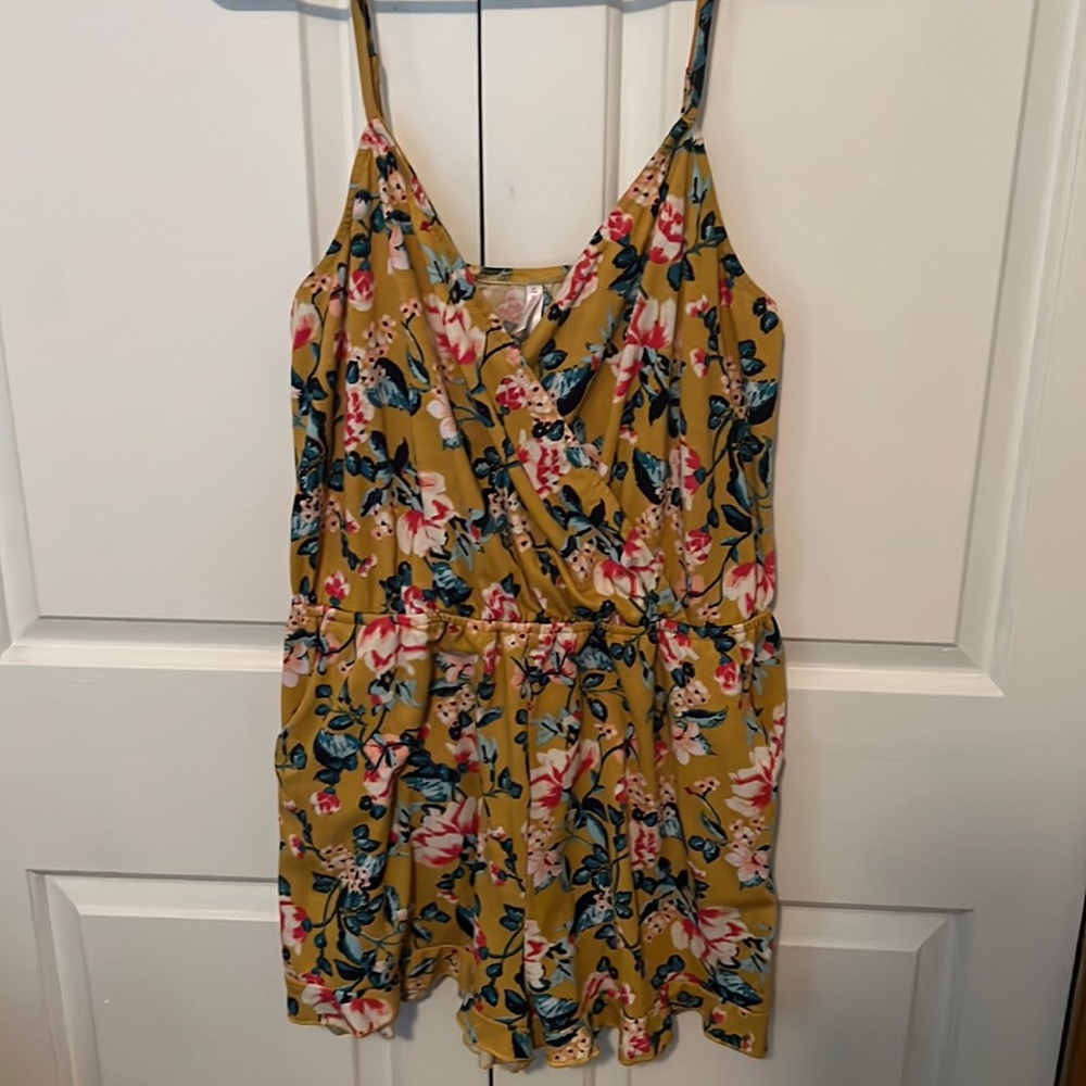 Cute romper